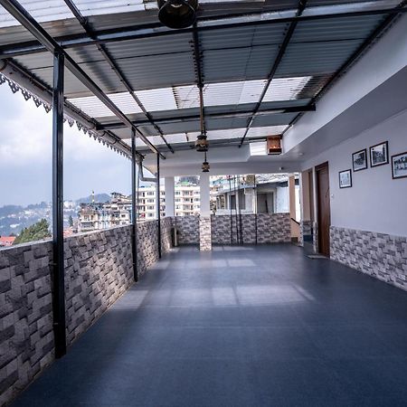 Darjeeling Guest House Deluxe エクステリア 写真